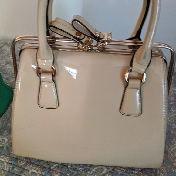 2 purses - Picture 6 of 10